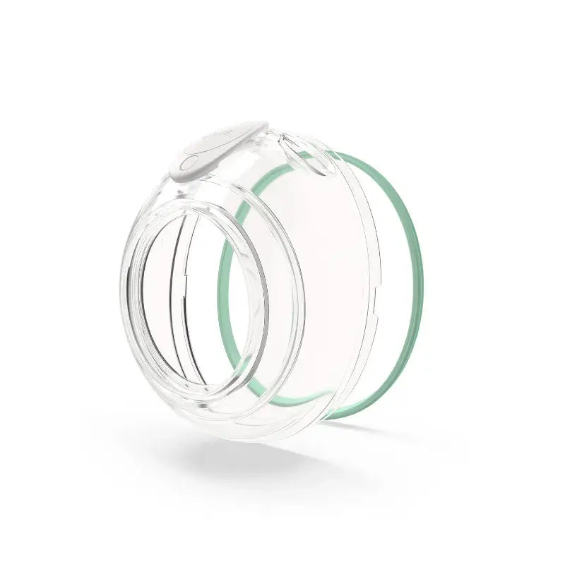 Cup fronts Elvie Stride