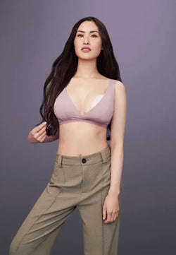 Elvie Pump onzichtbaar dragen in voedings-bh voor discretie