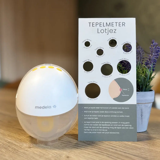Medela Motion Inbra borstkolf bij Lotjez in Balen op een plank